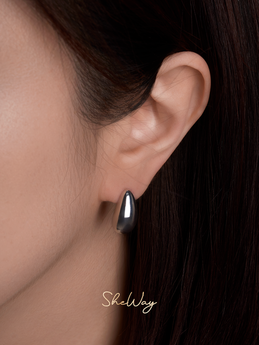 Silver Water-drop Stud Earrings