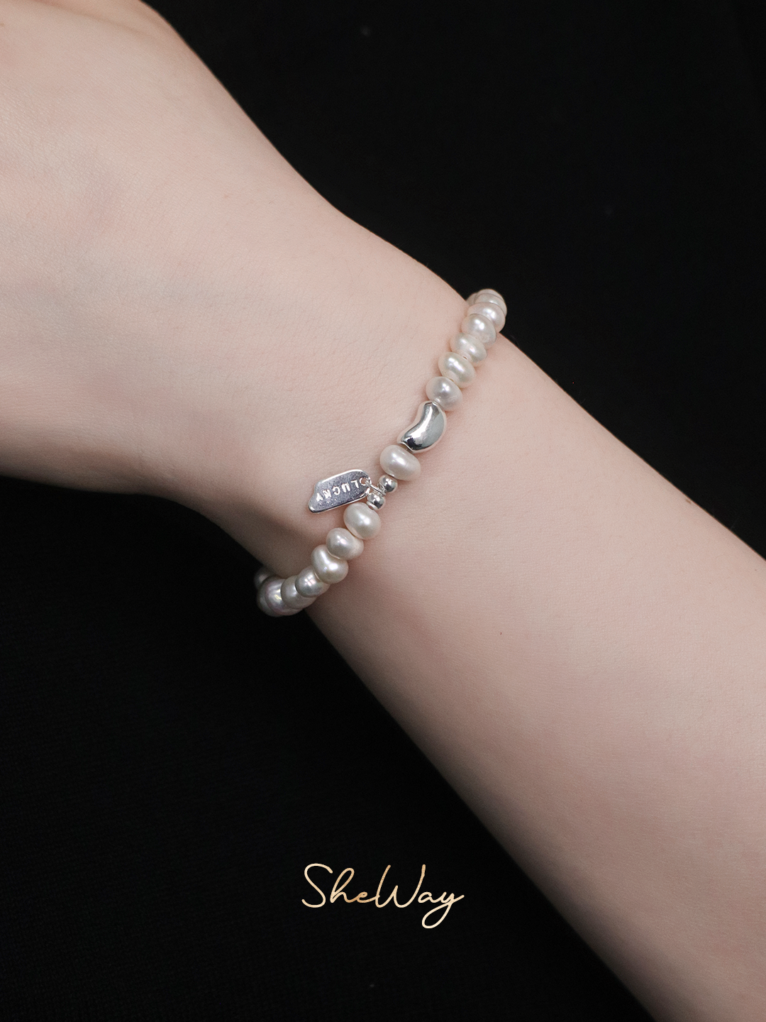 Lucky Pearl Bracelet