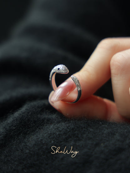 Lucky Silver Snake Ring